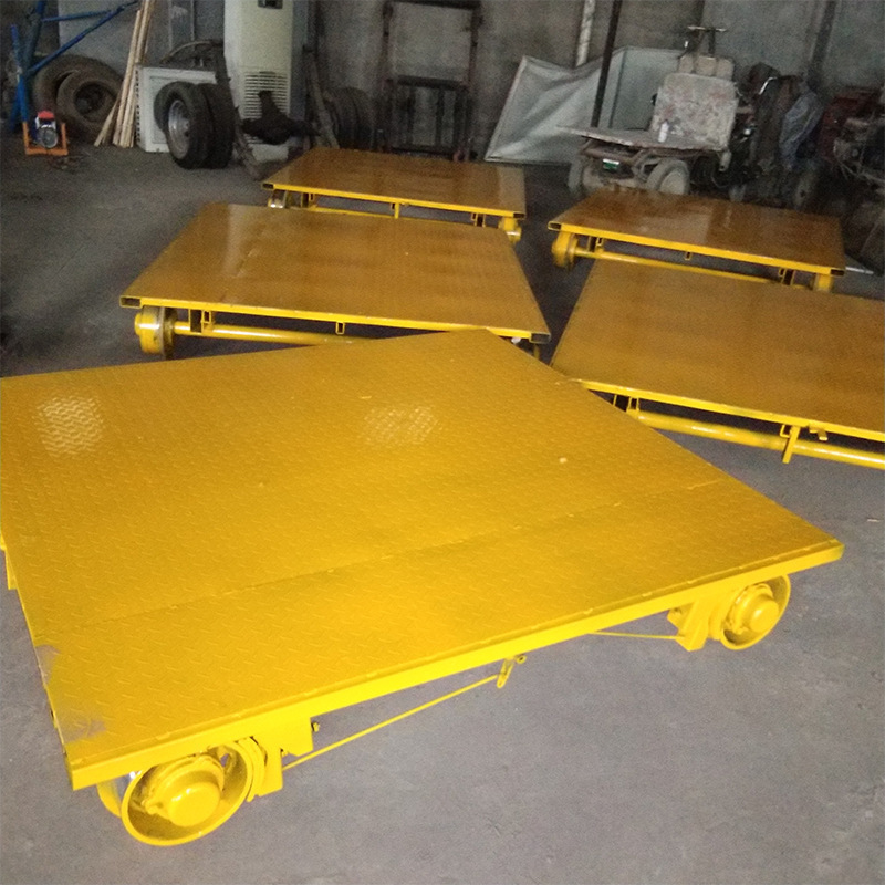 山东欧能起重机直售轨道移动地平车蓄电池电动平车过跨平板车搬运