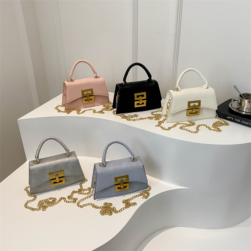 Bolsos de textura extranjera para mujeres 2024 nueva moda personalidad cadenas de bloqueo bolso de hombro coreano bolso de hombro