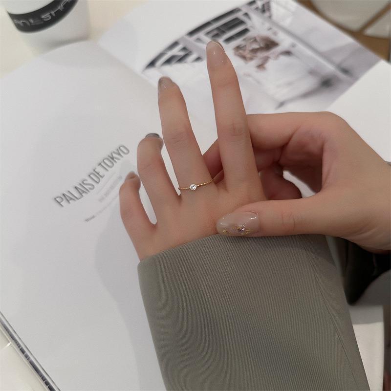 Lady Simple Style Geometric Titanium Steel Plating Inlay Zircon Rings display picture 2