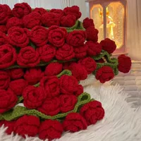 520 День Святого Валентина Подарок Подарок Роза Букет Одеяло Готовые шерстяные шарики ручной работы