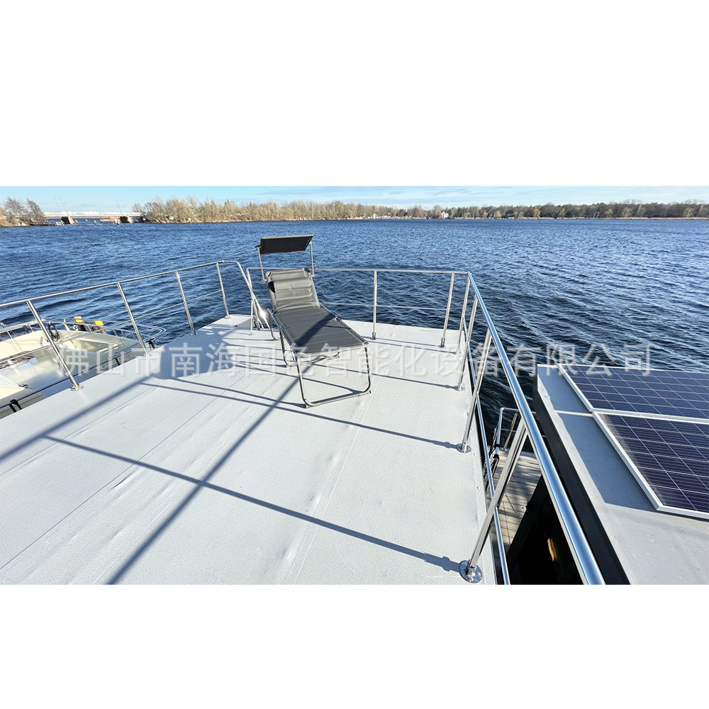 Casa de vacaciones escénica Casa de acero ligero Contenedor de casa de chapa de aluminio Estructura de aluminio Casa de mar Casa de familia cápsula espacial