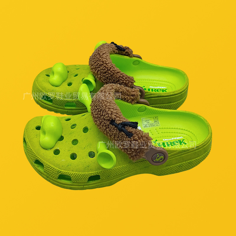 2026 New Model Shrek Children's Clogs Summer New Closed-Toe Slippers Beach Shoes Wholesale with Label