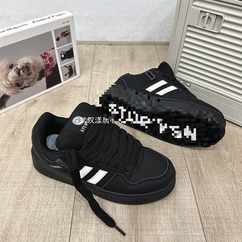 Wu Yanqie Hong Kong Style Black and White Color Matching Bread Shoes for Men Ins2024 Autum New Versatile Casual Sports Sneakers for Women