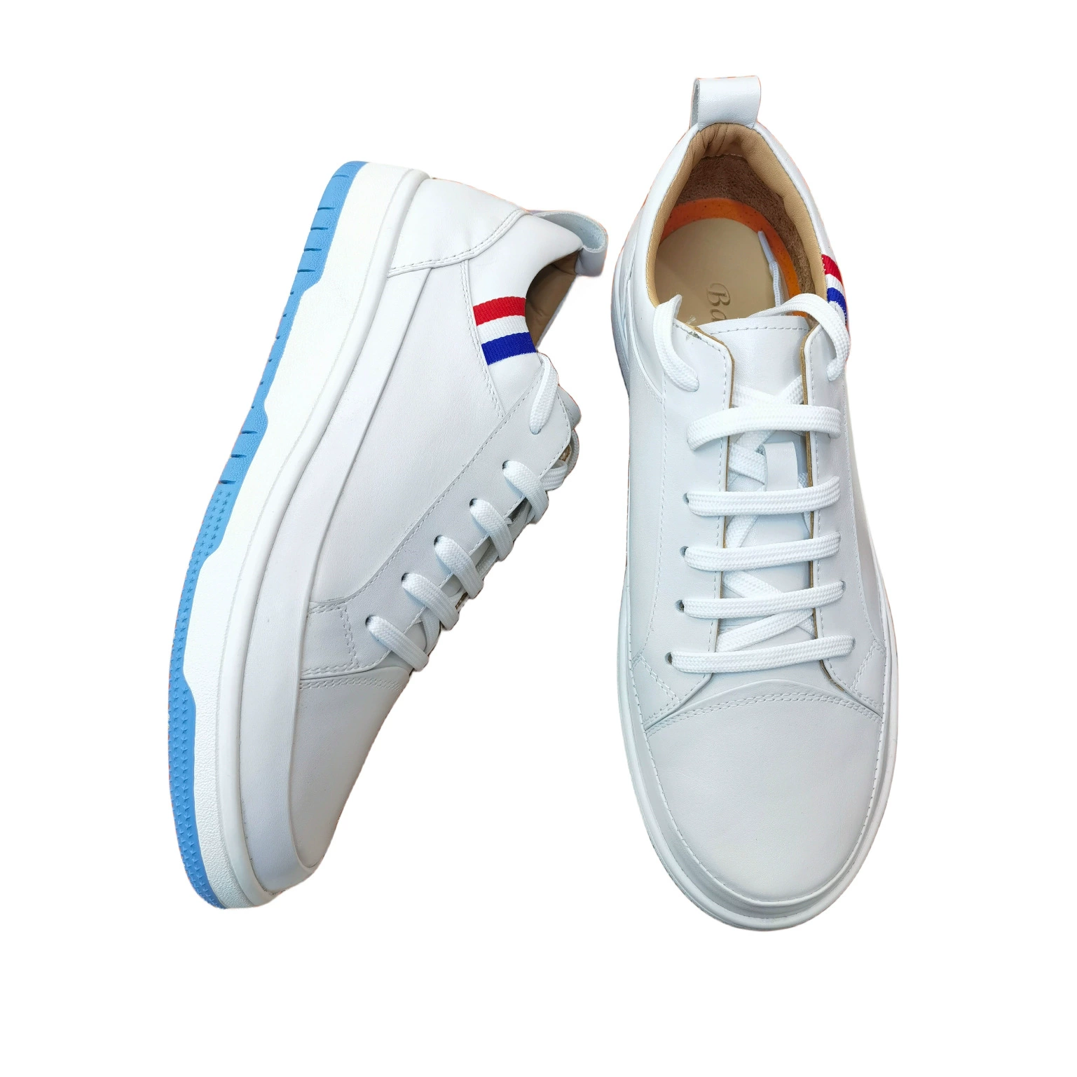 Кроссовки мужские универсальные нишевые легкие Роскошные 2024 Весна Новые дышащие молодежные модные белые туфли из натуральной кожи на шнуровке модные туфли