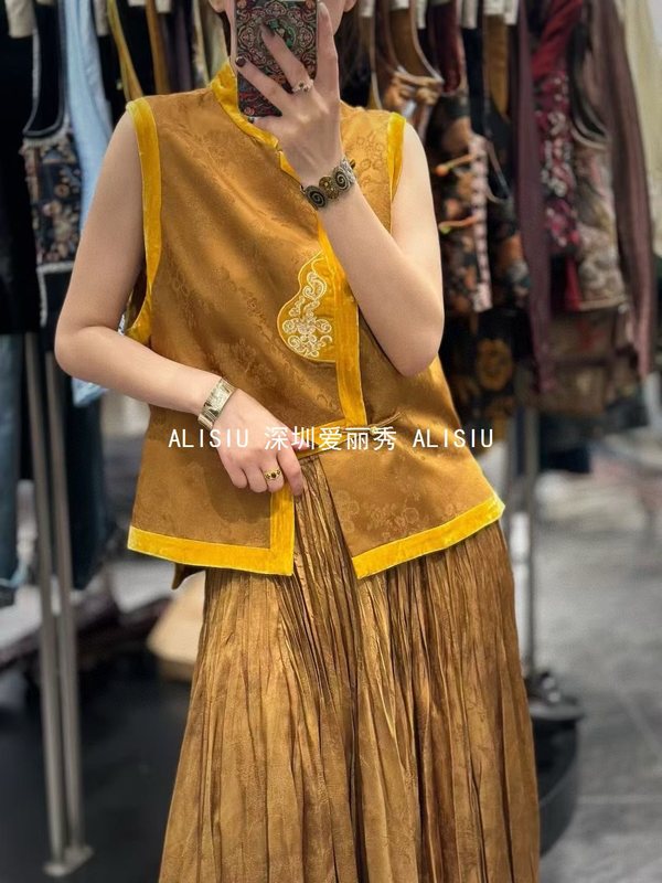 深圳南油早秋新中式国风复古真丝丝绒提花宽松上衣马甲|undefined