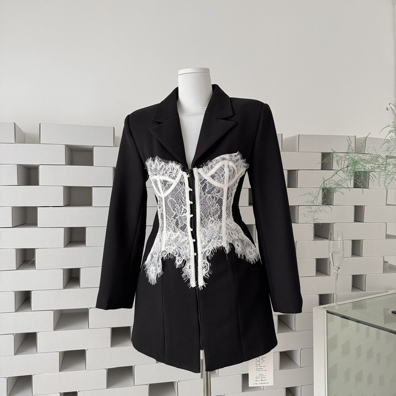 European and American Court-Style Gothic Fashion 26Th Spring Collection Color-Blocked White Corset Lace Shoulder Pad Zipper Blazer Dress Jacket European and American Court-Style Gothic Fashion 26Th Spring Collection Color-Blocked White Corset Lace Shoulder Pad Zipper Blazer Dress Jacket