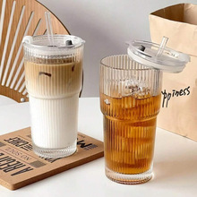 O 44961 Lidded vertical grain glass cup ���w�Q�y����ˮ��