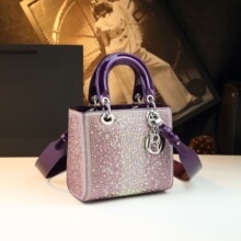 ���������2025�¿����p�ݚ��|�r����ƤŮʿ�����荆μ�б���