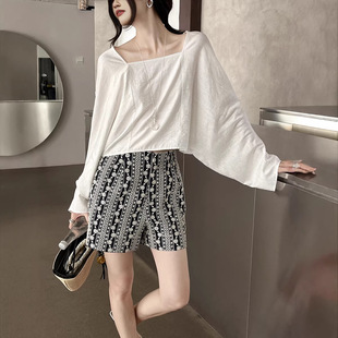 �����˲��Q������С���OӋ���I�U�պ󱳿��{�������r��CSA2112