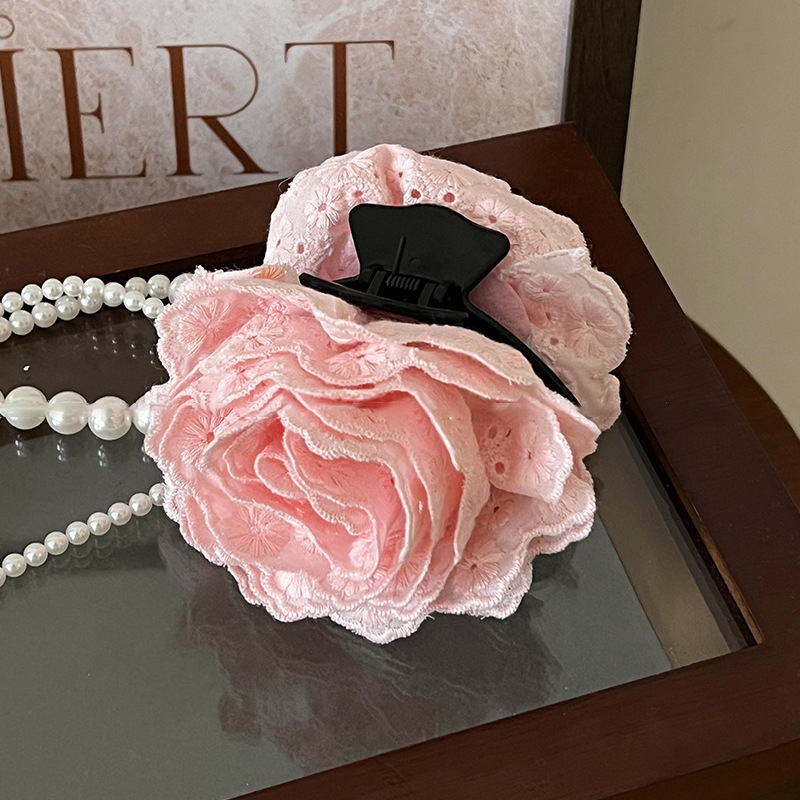 Korean style online celebrity caro rose clip female 2024 new flower shark clip high-grade headdress Flower hairpin headdress_voghion.com