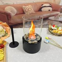 Настоящий камин, атмосфера настоящей печи, небольшой кострище, уличная маленькая печь, круглый кострище, семейная терраса, балкон, декоративная лампа