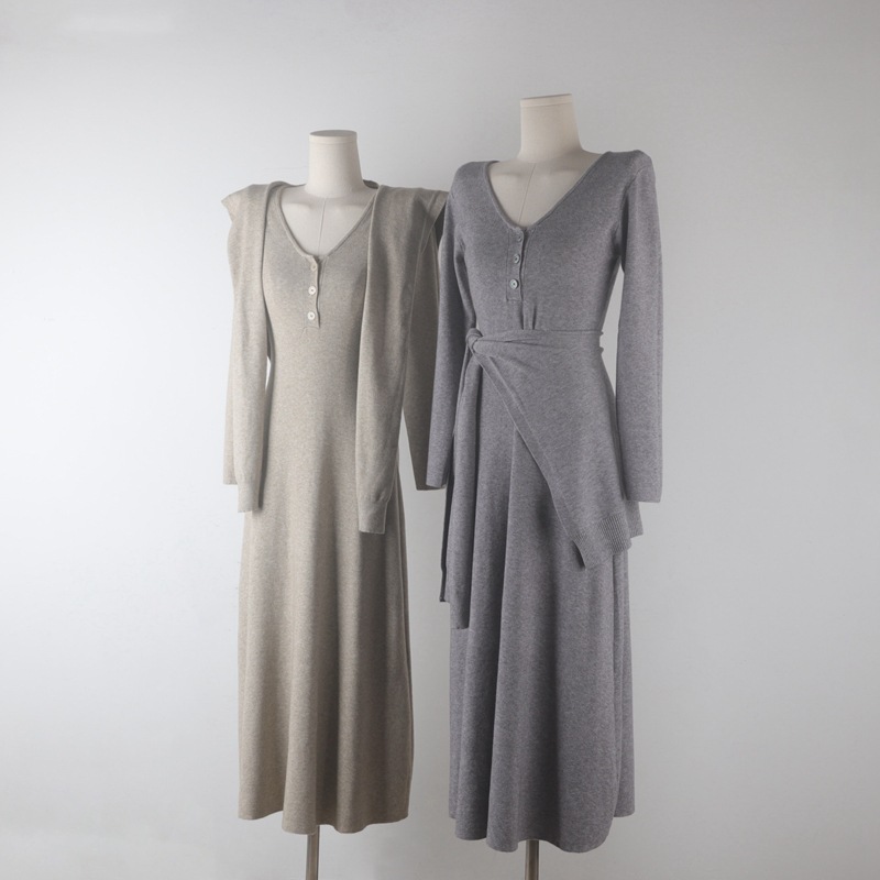 法式气质高级感长袖连衣裙子女秋冬季2025新款高级感收腰显瘦长裙