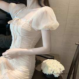法式复古连衣裙女装2025夏季新款泡泡袖褶皱抽绳收腰显瘦短裙