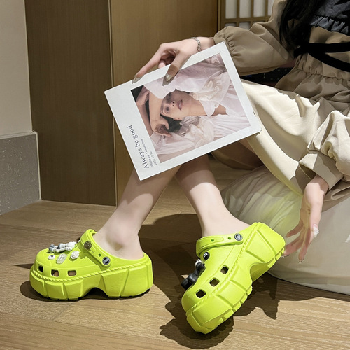 Mary Jane Cute Hole Shoes Women  Summer New Outer Wear Thick Sole Girly Cartoon Cap Slippers