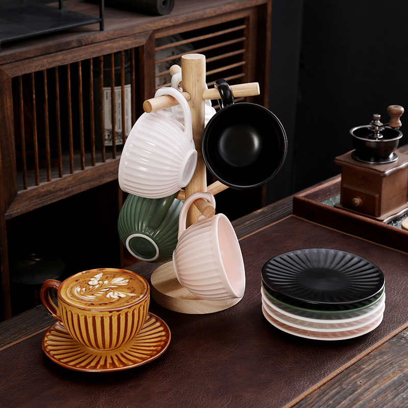 Ceramic vintage coffee cup and saucer suit handmade Japanese style Garland Cup European luxury kiln change stoneware breakfast mug Ceramic vintage coffee cup and saucer suit handmade Japanese style Garland Cup European luxury kiln change stoneware breakfast mug