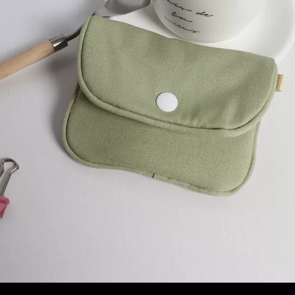 1646#Light khaki green