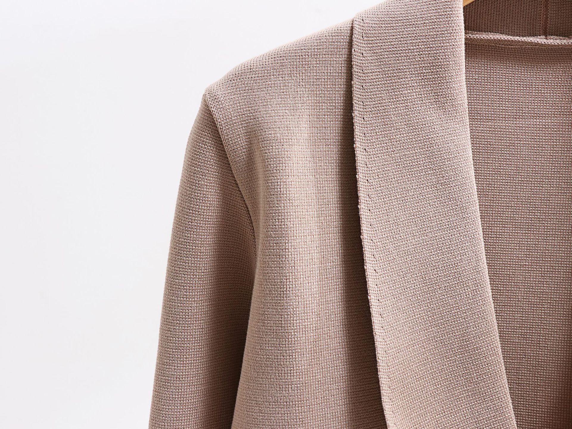 Vêtements pour femmes mode costume simple à manches longues haut de couleur unie taille haute jupe mi-longue petite jupe deux pièces_voghion.com