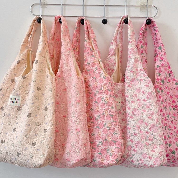 4613 Autumn and Winter Korean Sweet Cartoon Bear Embossed Shoulder Bag Daily Versatile Student Armpit Vest Bag for Women