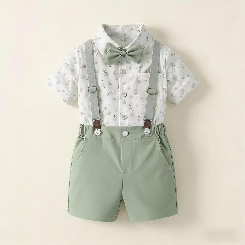 男の子の夏服のスーツの新型の洋気の赤ちゃんのネットの赤い流行のシャツの半袖の子供のシャツの夏の男の子のシャツ