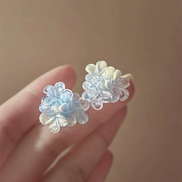 Синий