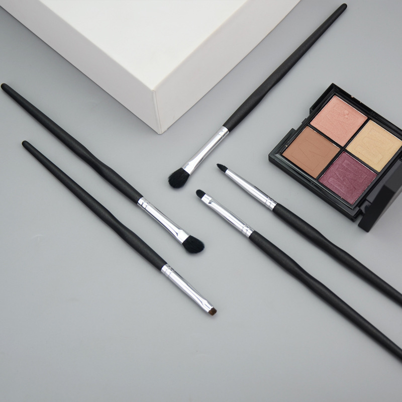 Cangzhou fabricante de maquillaje maestro de belleza cepillo de sombra de ojos juego de cepillo de mancha lana de piel de animal 5 cepillos de maquillaje de ojos de lana