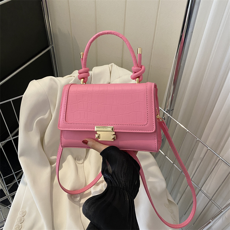 2023 otoño nueva moda retro fresco simple estilo occidental hombro crossbody pequeño bolso cuadrado portátil moda bolso de las mujeres