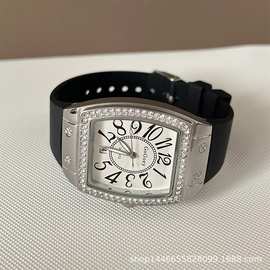 爆款新款酒桶形大表盘休闲女士手表数字镶钻腕表外贸跨境批发货源