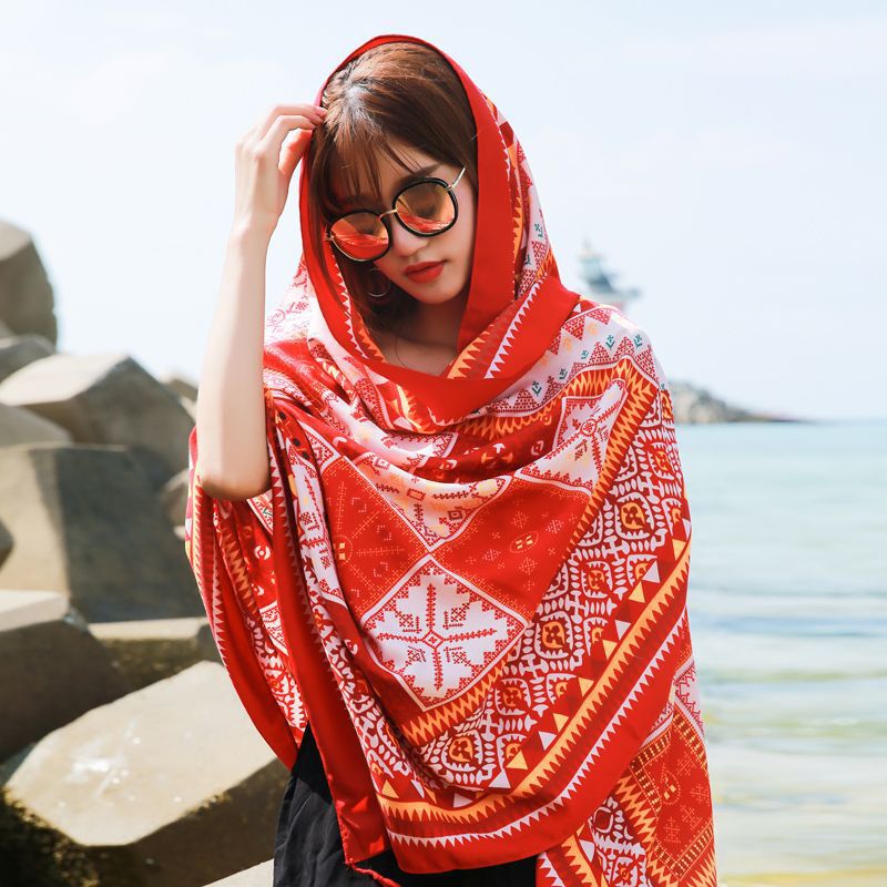 民族风丝巾女防晒沙滩披肩薄款外搭纱巾围巾云南青海海边旅游穿搭|undefined