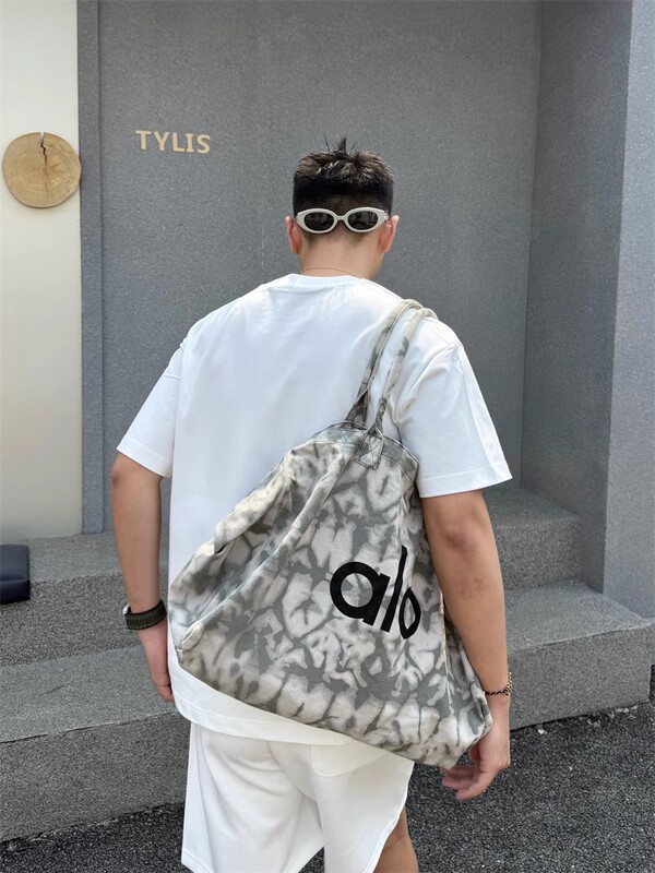 ALO 夏 2025 ルーズコットン大きいサイズ半袖 Tシャツトップスレディーストレンディな半袖 Tシャツメンズカップル同じスタイル|undefined