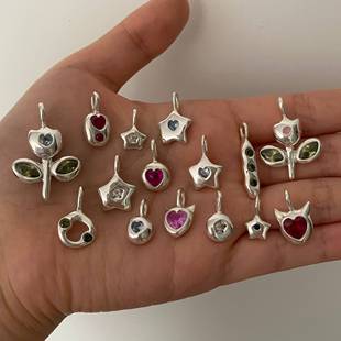 �W���r�в�ɫ��Ͱ����P����ǐ��Ę��~����ʯ�ʯ�����荱�ɫ