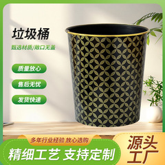 メーカーはハイエンドのファッションを直接販売しています。