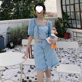 牛仔连衣裙女夏装2026年新款法式收腰显瘦温柔气质设计感小众裙子