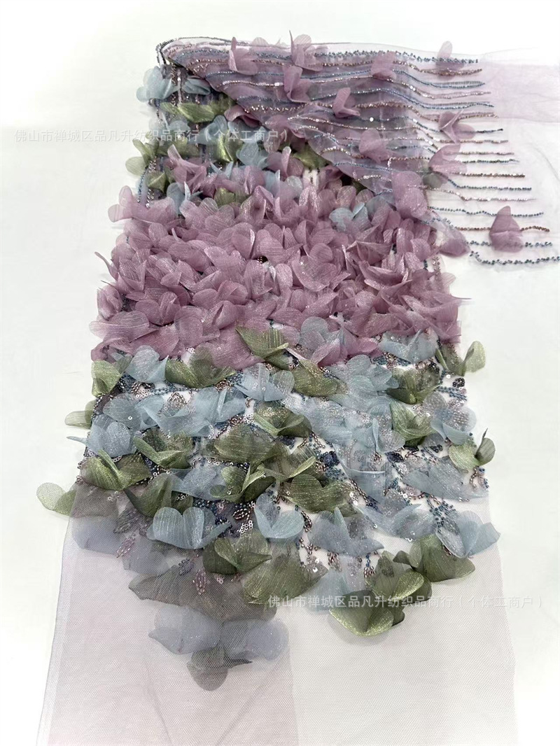 Modas de alta definición tridimensional flores vestidos de cinturón de diseño femenino nicho vestido romántico tejido bordado