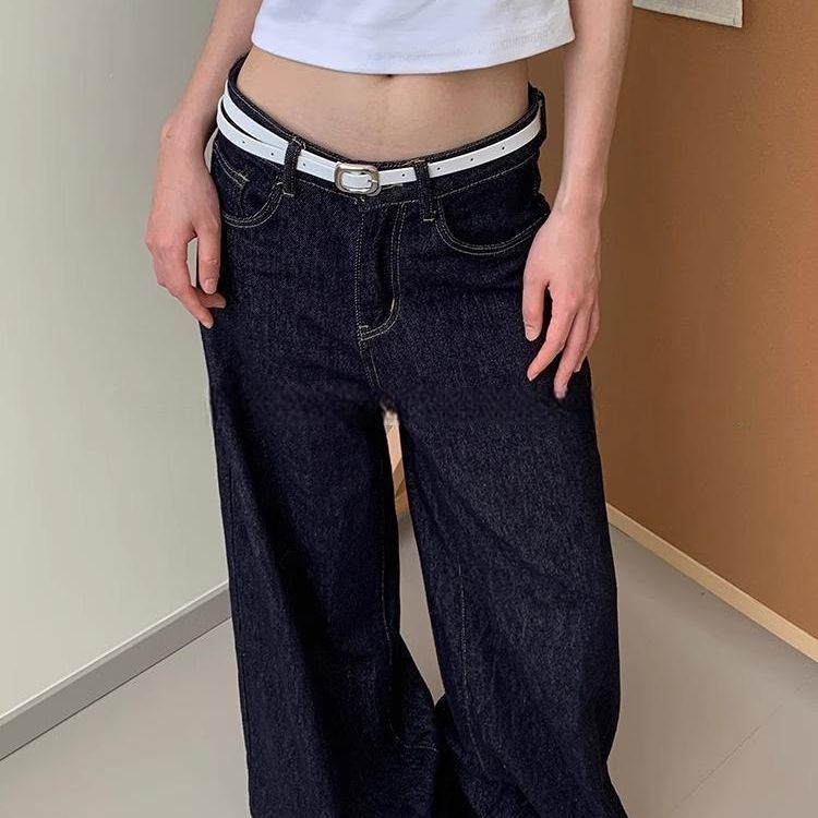 上質でシンプルで高級感のあるシルバーメタルバックルベルトレッドレザーベルトカジュアルで万能な女性用デイリーアクセサリー|undefined
