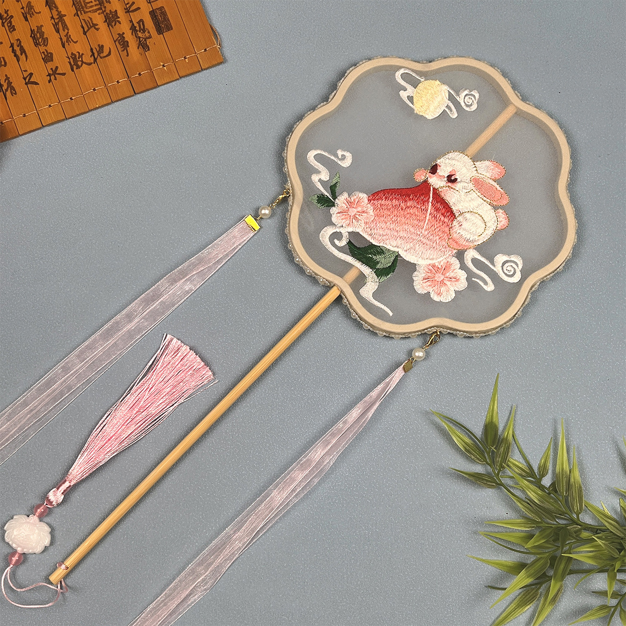 복숭아토끼-8개의 꽃잎-중간 크기