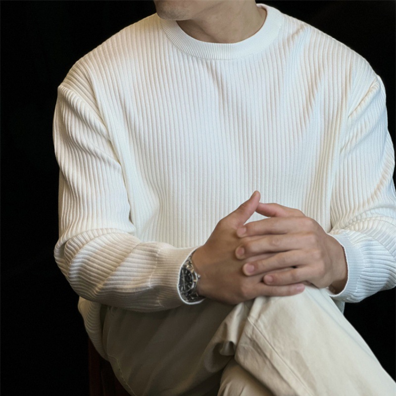 Explosiones transfronterizas japonesas a rayas verticales de cuello redondo camiseta de punto suelta base de hombre camiseta de manga larga suéter otoño invierno