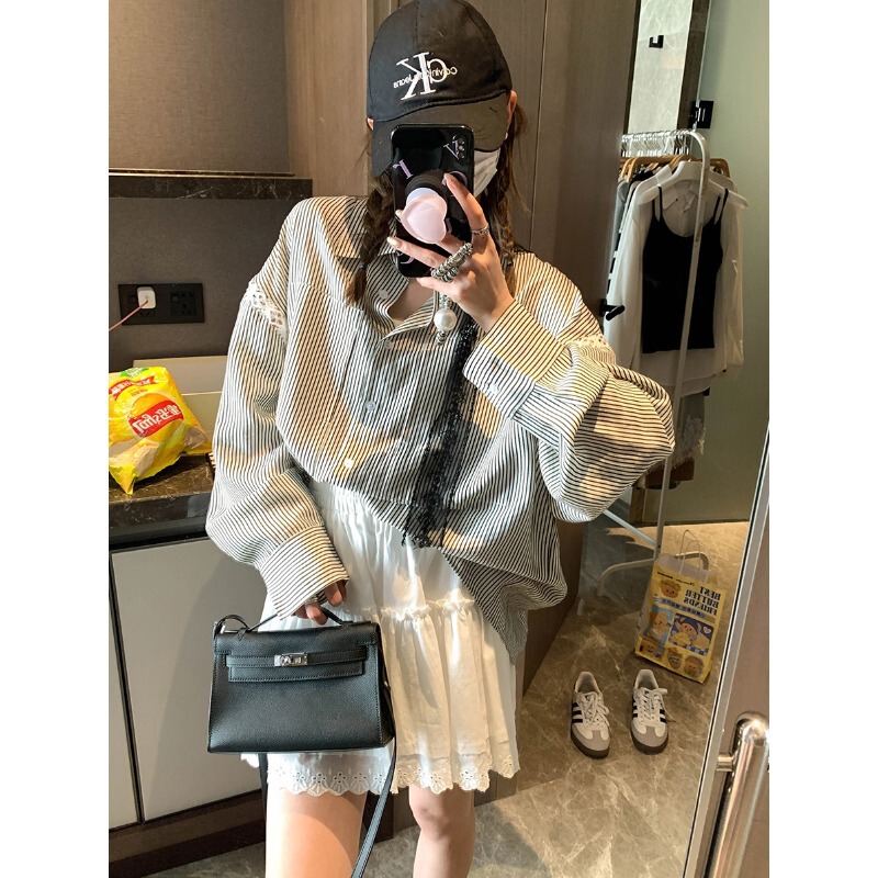 Moshe Niche Design Korean Hollow Lace Lazy Loose Striped Long-sleeved Shirt MQ0402