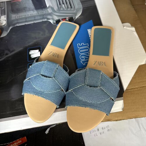 Export Trade 2025 New Summer Fashion Square Head Cross Flat Bottom Simple Women's Slippers Outdoor Wear Slippers Women's Slipper 