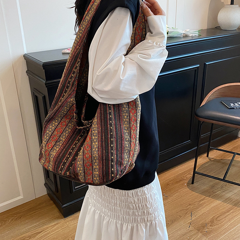 Cross-Border New Retro Hobo Bag Large Capacity Bohemian Lazy Style Shoulder Armpit Bag Casual Vacation Bag Cross-Border New Retro Hobo Bag Large Capacity Bohemian Lazy Style Shoulder Armpit Bag Casual Vacation Bag