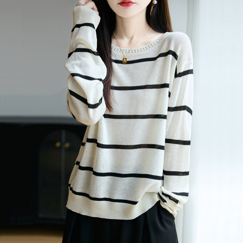 【Direct from Manufacturer】Early Autumn New Round Neck Striped Knit Loose Fashionable Thin Age-Reducing Versatile Sweater Base Layer 【Direct from Manufacturer】Early Autumn New Round Neck Striped Knit Loose Fashionable Thin Age-Reducing Versatile Sweater Base Layer