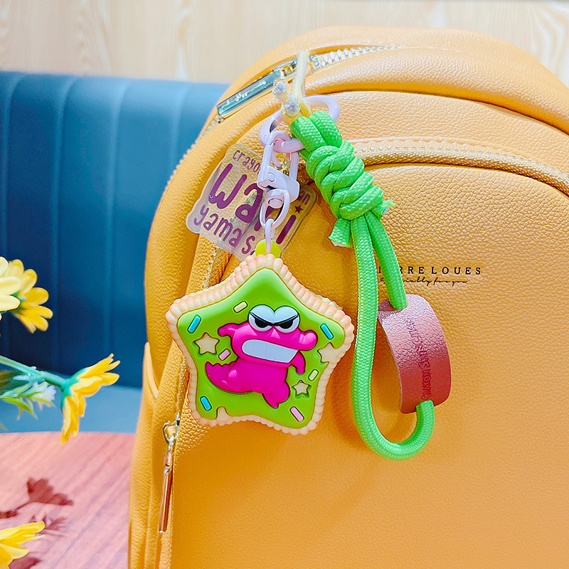 本物のクレヨンしんちゃん恋人ビスケットシリーズキーホルダーかわいいバッグペンダント車のキーチェーンギフト卸売|undefined