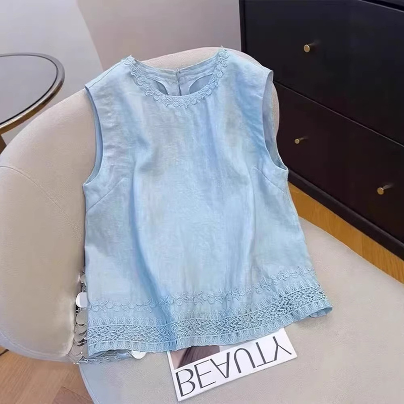 Plus Size 120kg Blue Embroidered Linen Sleeveless Shirt Women's Clothing 26 Summer New Style Loose Versatile Sweet Top Plus Size 120kg Blue Embroidered Linen Sleeveless Shirt Women's Clothing 26 Summer New Style Loose Versatile Sweet Top