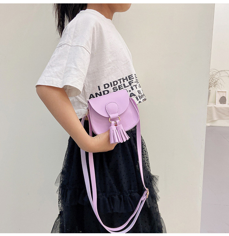 102g Weight Polyester Lining Material Kid's Small Pu Leather Solid Color Cute Tassel Square Flip Cover Crossbody Bag