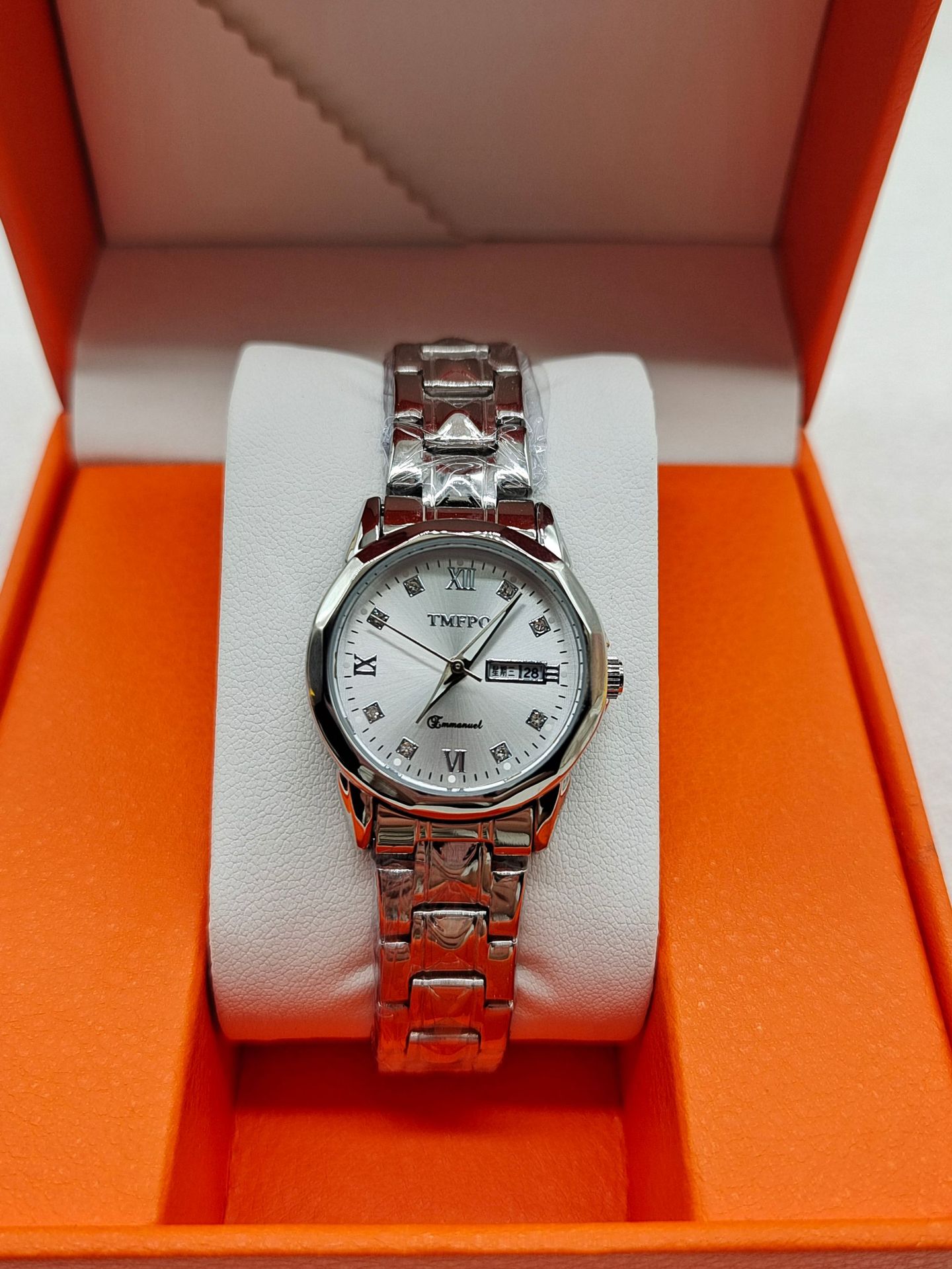 1629 silvery white female