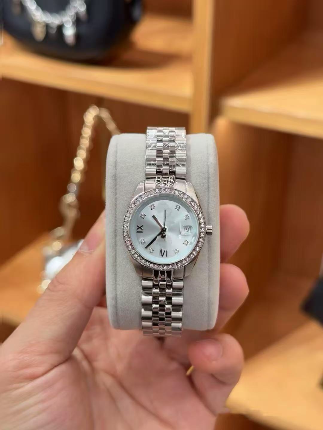 12vva+ counter gift box