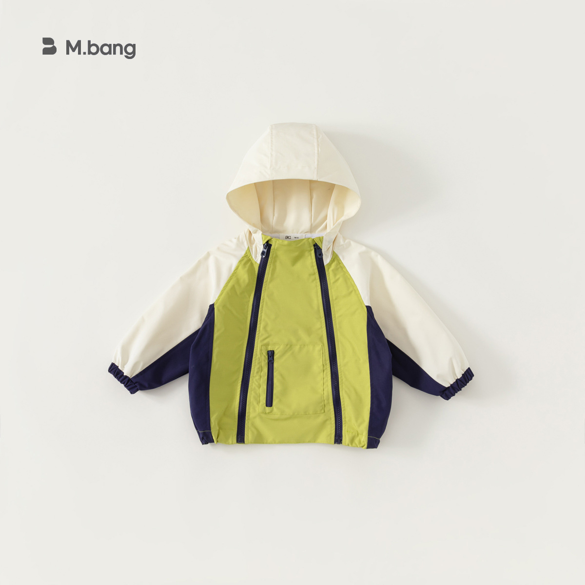 Yibao, ropa para niños, prendas de vestir de otoño para bebés de tres pruebas, chaqueta para niños pequeños y medianos, cárdigan tres en uno para niñas