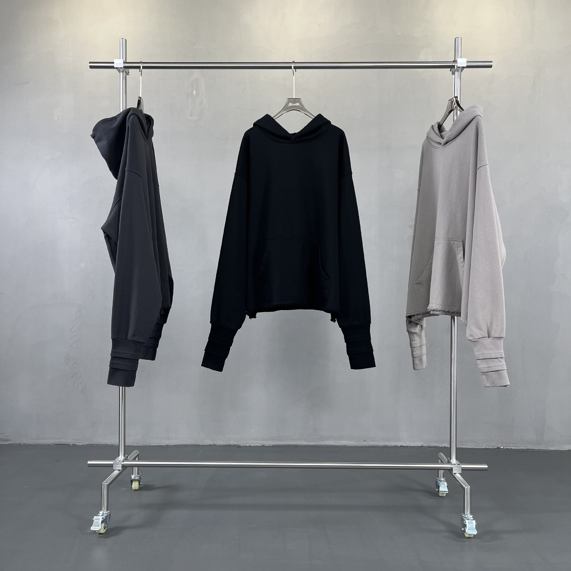 Men's Clothing washed old hooded jacket with loose edge ninja sleeves oversize sweater hoodies_voghion.com