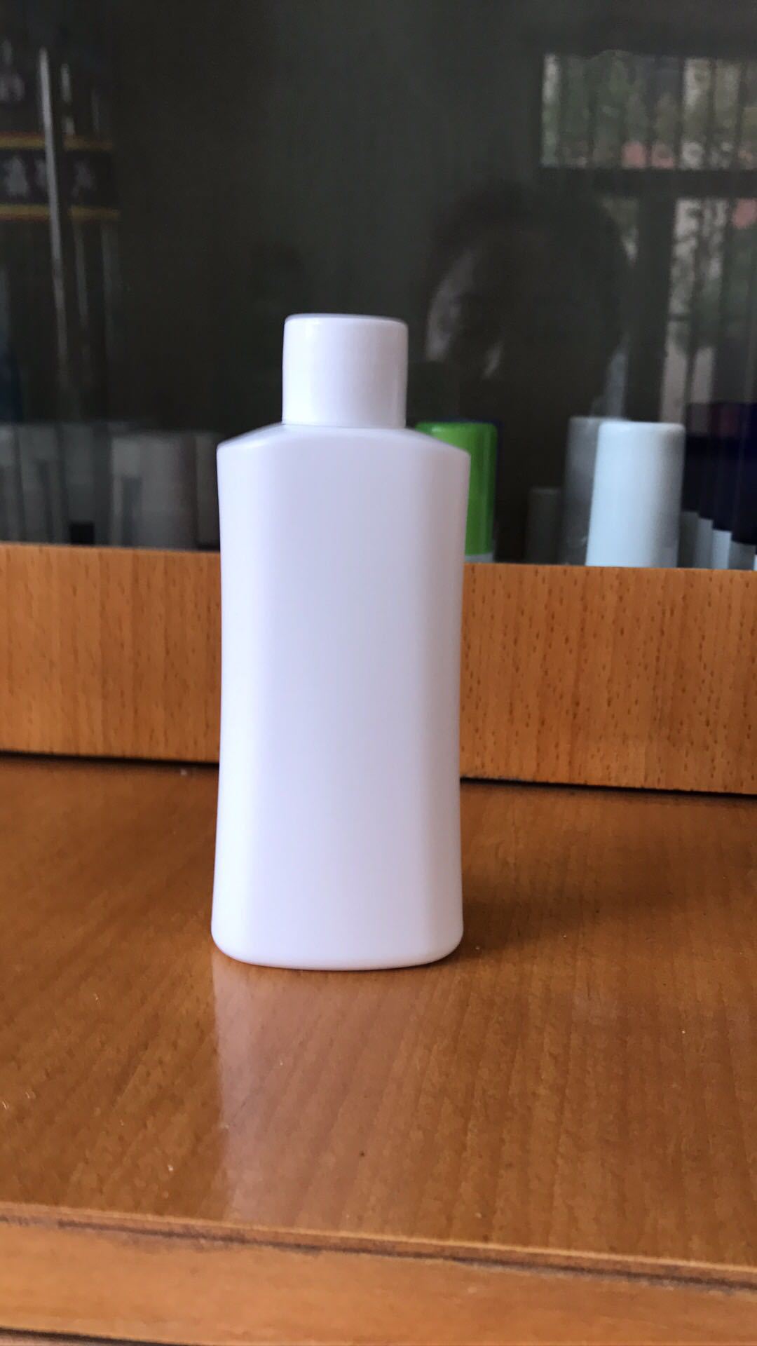 大量供应50MLPE优质塑料瓶