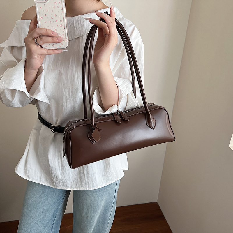 Cross-Border Luxury Niche Retro Long Handle Baguette Bag For Women 2025 New Fashion Shoulder Bag Underarm Bag - Thumbnail 4