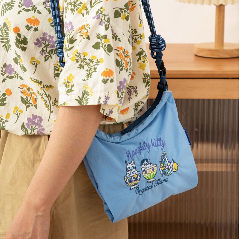Ballchain Nylon Embroidered Bag Single Shoulder Crossbody Casual Lightweight Mobile Phone Bag Portable Summer Fashion